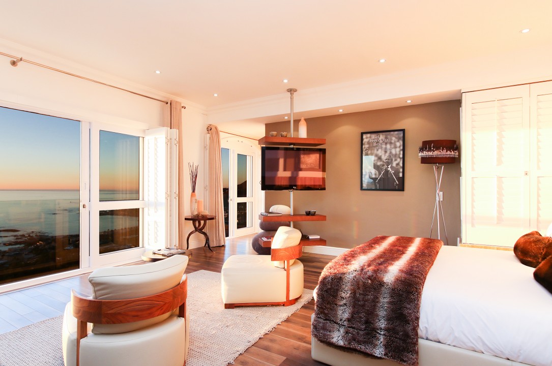 22.-Madiba-Master-Bedroom-Suite