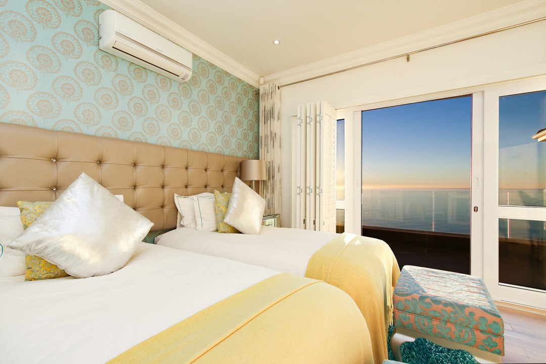 51.-Miami-Twin-Bed-Suite