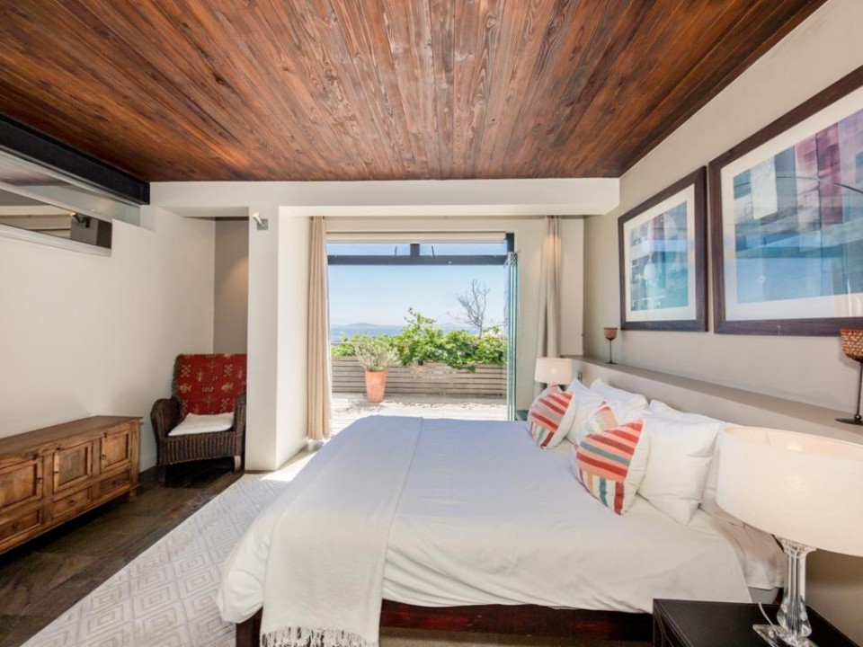 64a1b3e9-e59d-4052-9d06-5f8229aa1470