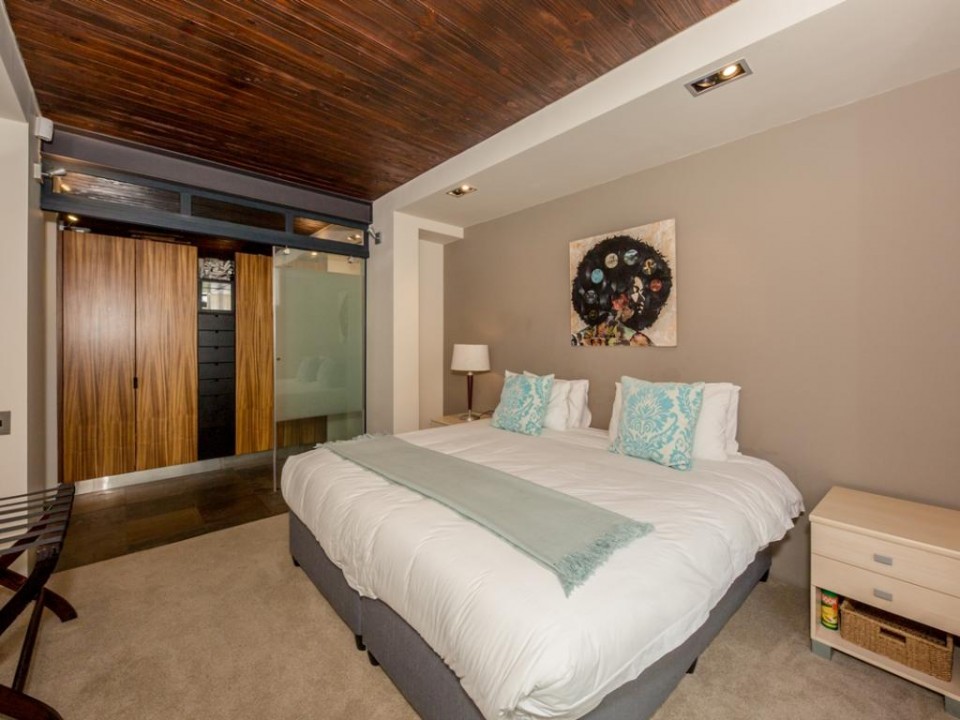 a70041f0-18db-4cad-ab2d-5ddb7b431753