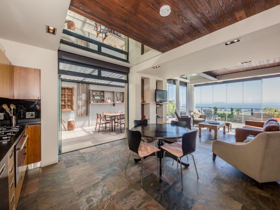 cfb8039a-c788-4ae1-ae73-669849a8b8fd