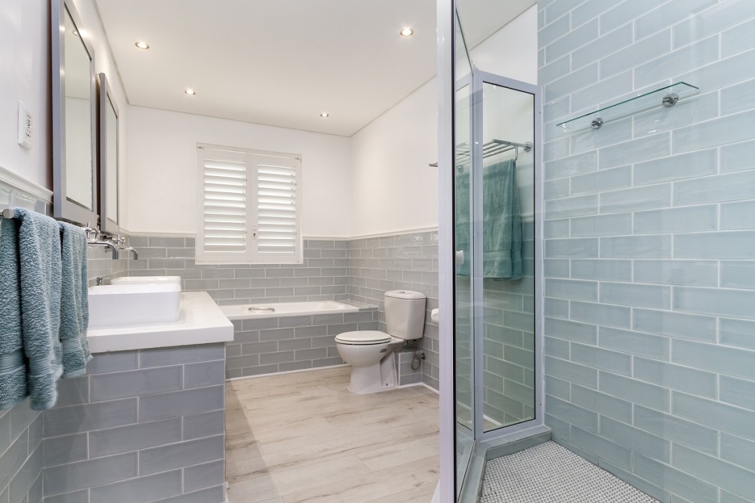 14.-Main-Bed-Ensuite