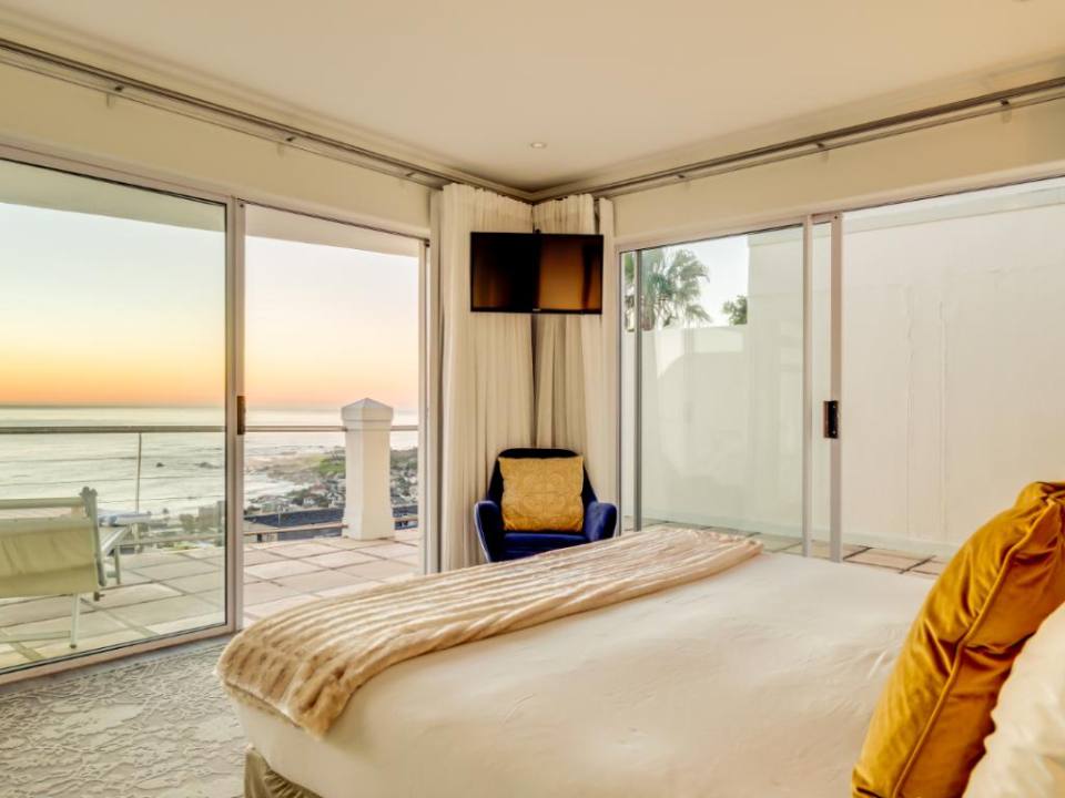 Latitude-Adjustment.-11