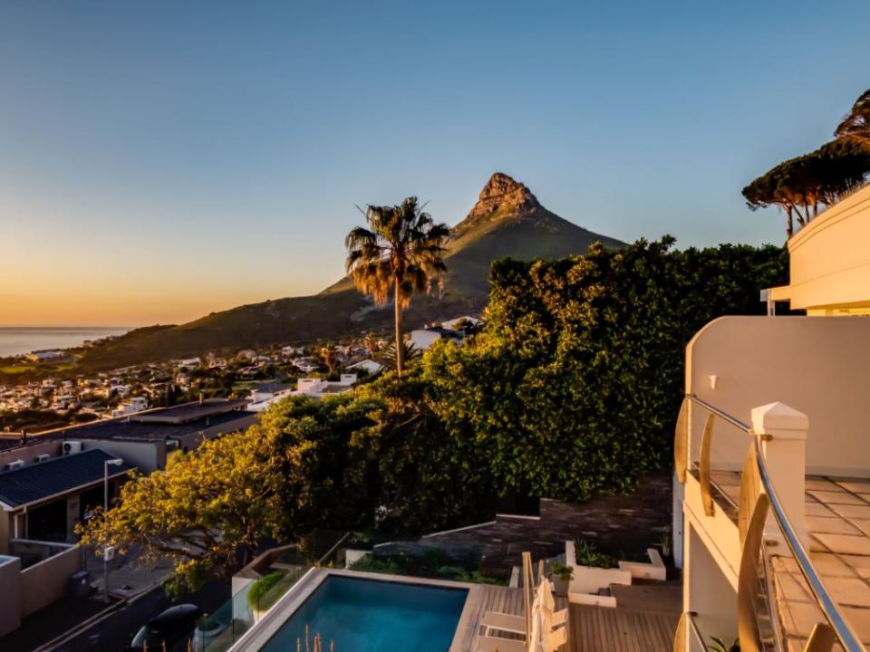 Latitude-Adjustment.-14