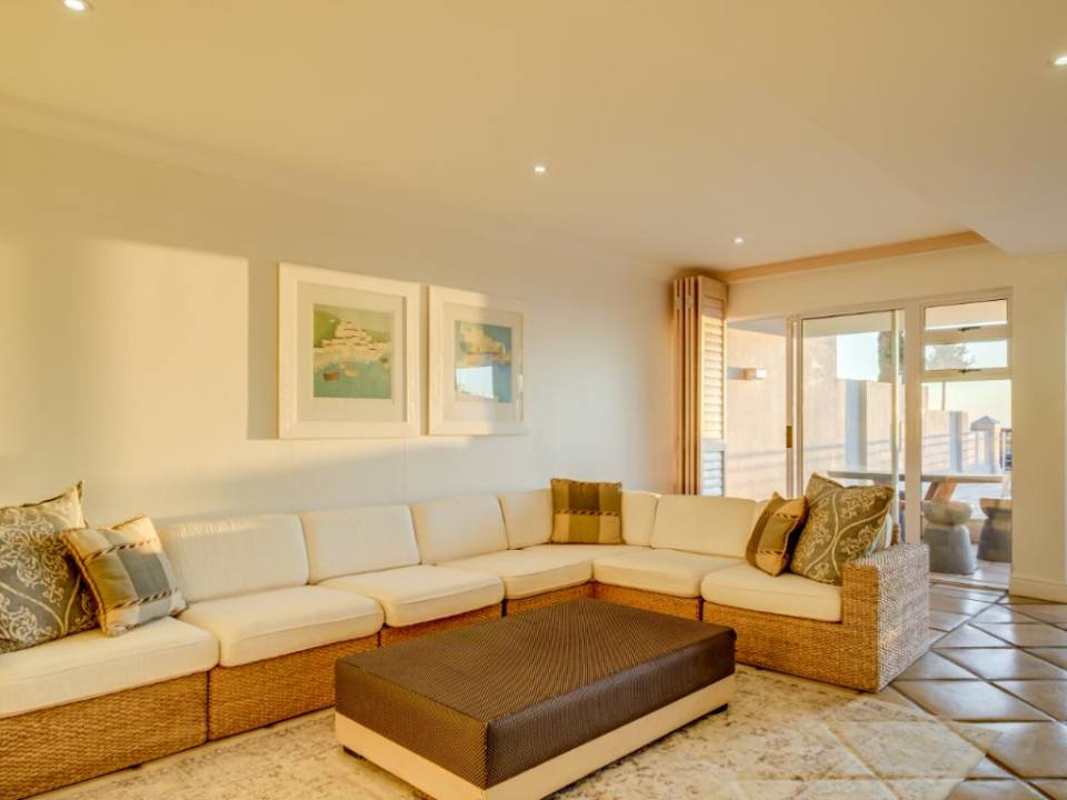 Latitude-Adjustment.-20