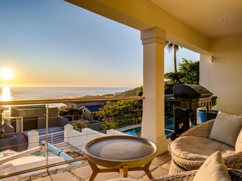 Latitude-Adjustment.-3