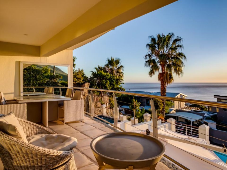 Latitude-Adjustment.-4