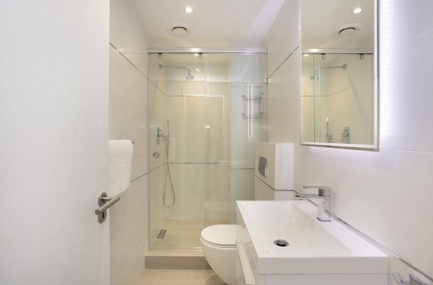 Dolphin-Beach-H106.-18