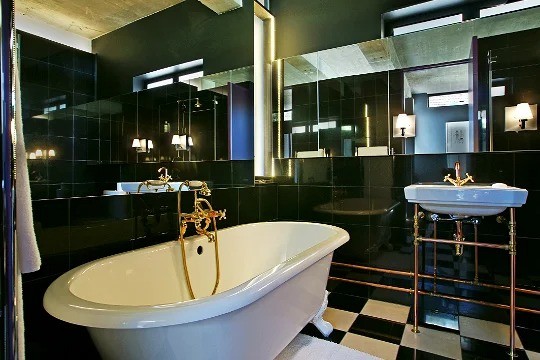 LIBRARY-WITH-A-VIEW.-10