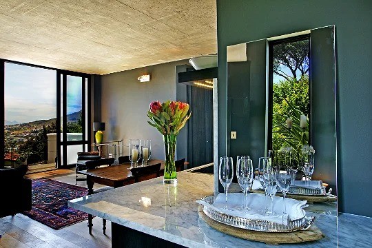 LIBRARY-WITH-A-VIEW.-6