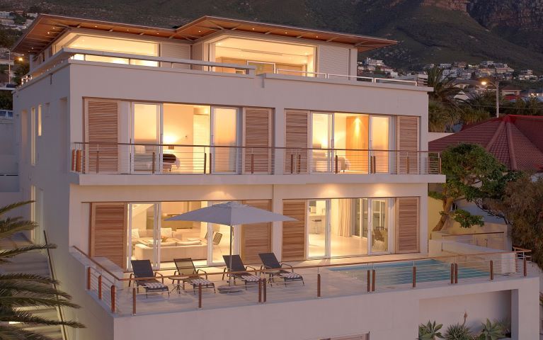 Terrace-exterior-767x480