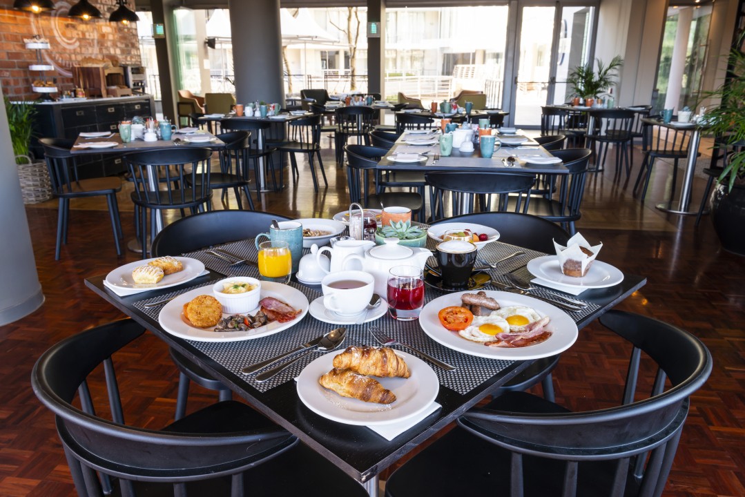 HarbourBridge-297-Breakfast