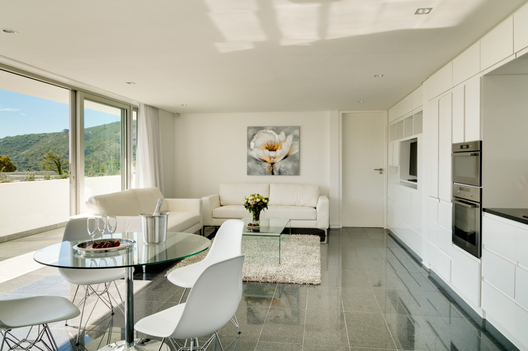 12.-Apartment-Lounge