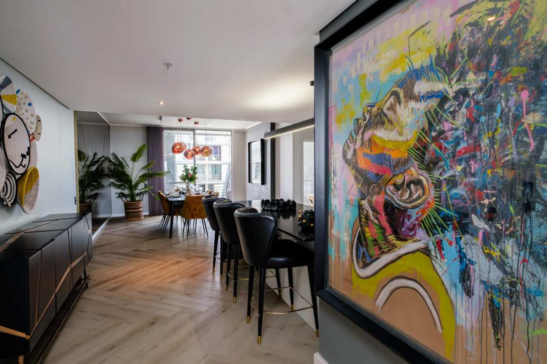 Stylish Dining Meets Urban Art at 413 Harbour Bridge