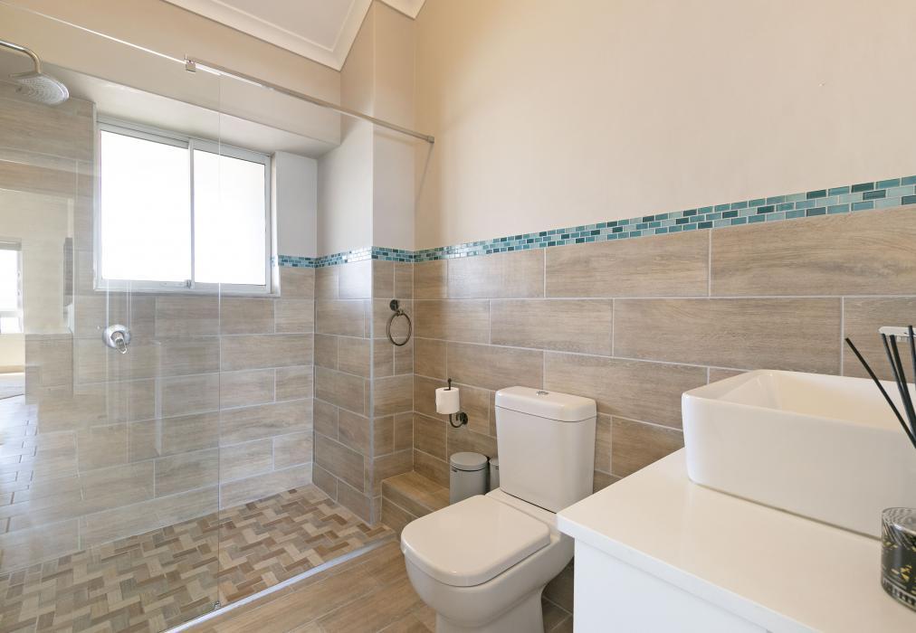 21811-6357d59796a45036282091