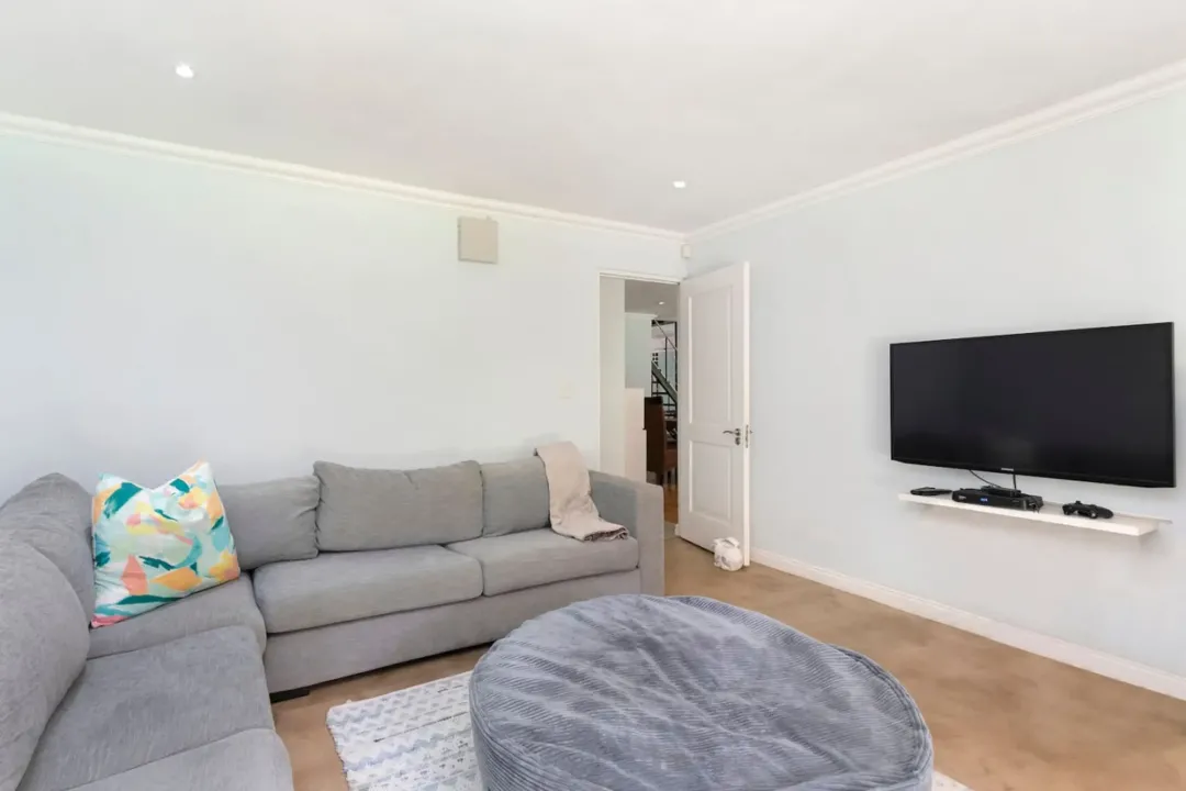 104518-306525-vNdVGzbNOvuNdLeVFON2-ag4aK9IoORiGW104MFwByo-66dbf30668068