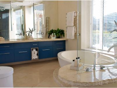 138596f9-54f6-43b6-89b6-8a17a0e630ff