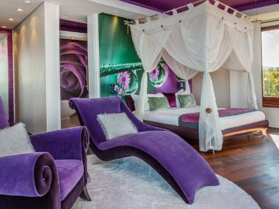 2b0ec008-a035-4b2b-b51a-7f2b938ad710