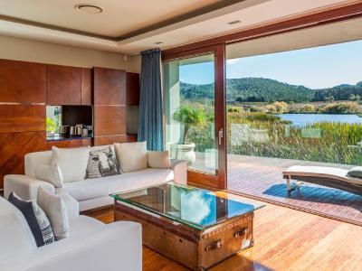 b1d5a9cf-037e-4da4-8e49-f237f2e70690