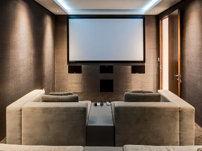 7b69a81e-2b50-424b-aef4-e408f11a85f1