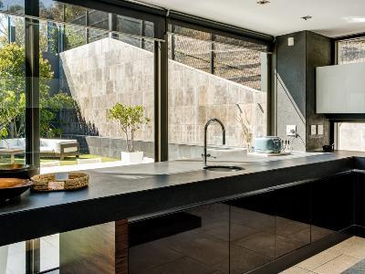 eb19af51-04bc-43d2-98d9-69d87cf297a0