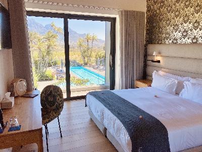 63955fcb-52fd-48eb-af37-7afafb4a7220