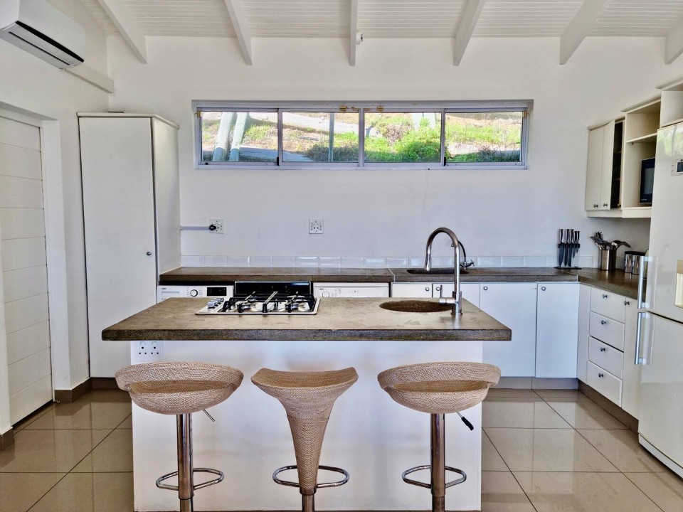 f001338b-9e91-4aeb-ba65-32208891adad