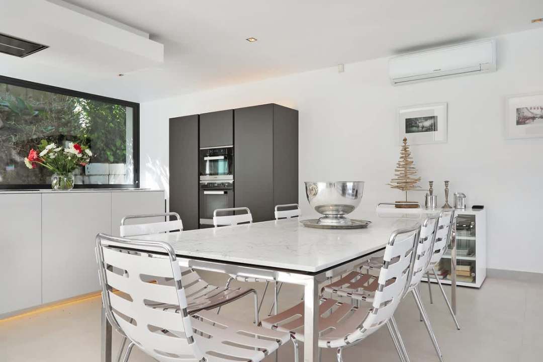 24732575-20e9-42-nCocc