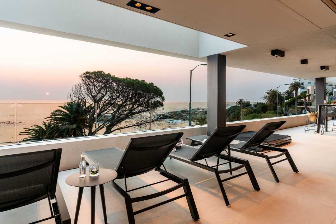 fqvsiyiefjgs19vx6h0r