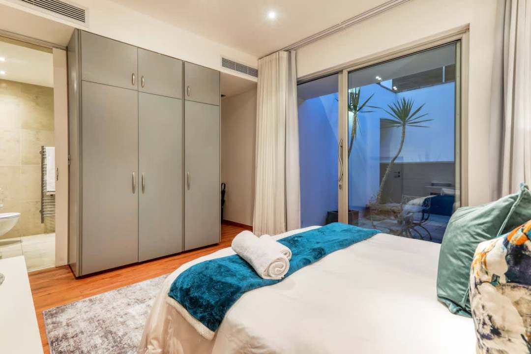 0e02ffd7-f466-40-9P45_