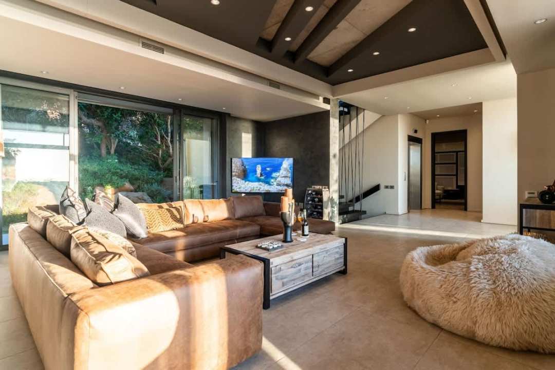 3e7a0cb2-7936-48-Lk_Vf