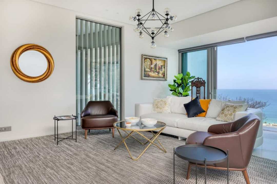 5b9e910b-8162-43-11f94