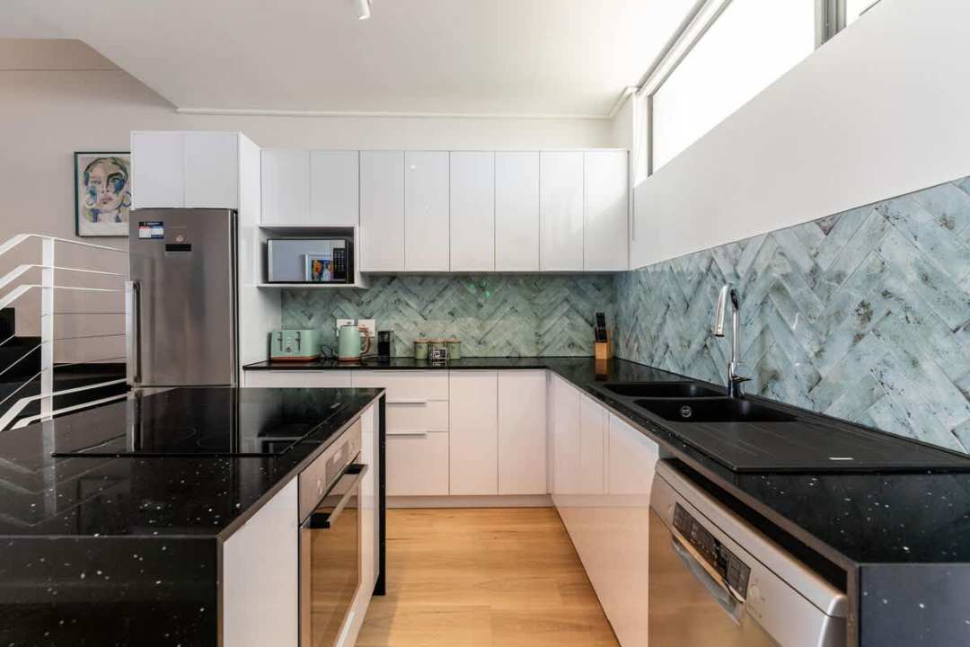 5bfce5dc-cbf4-47-vXifR