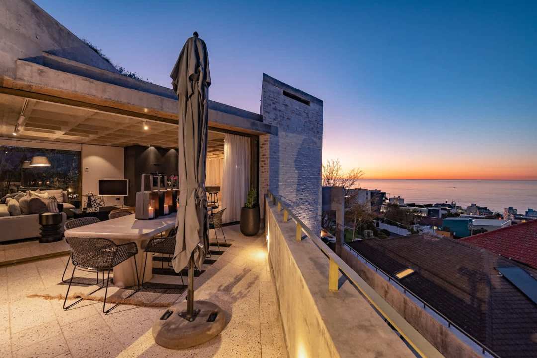 kjhhm02iiybmukrq5g16