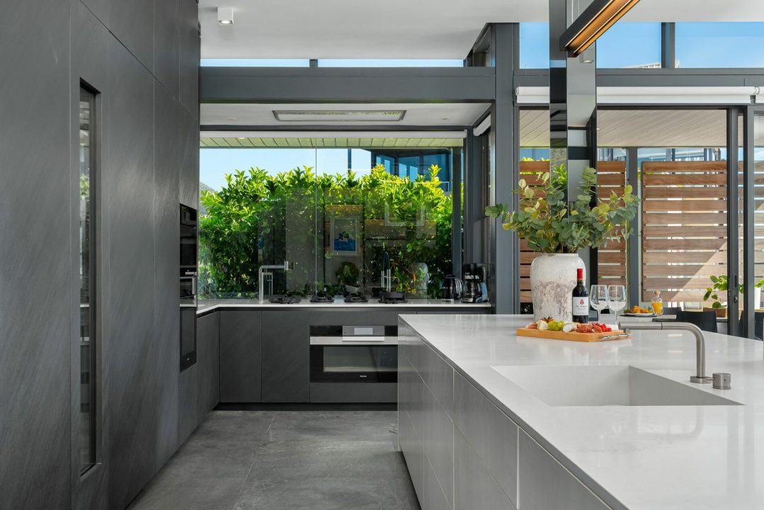 VAWaterfrontAccommodation-601Dovenby22of27