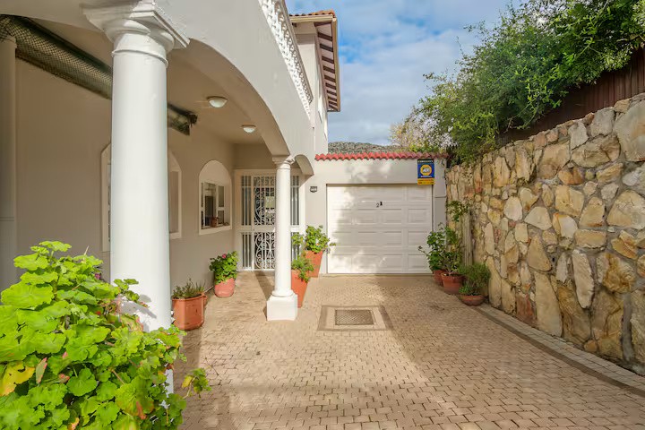 14c1581f-9452-495b-ada5-8af07bb15abf