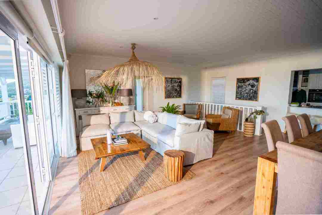 Scarborough-AirBnb-1-scaled-1_1_11zon