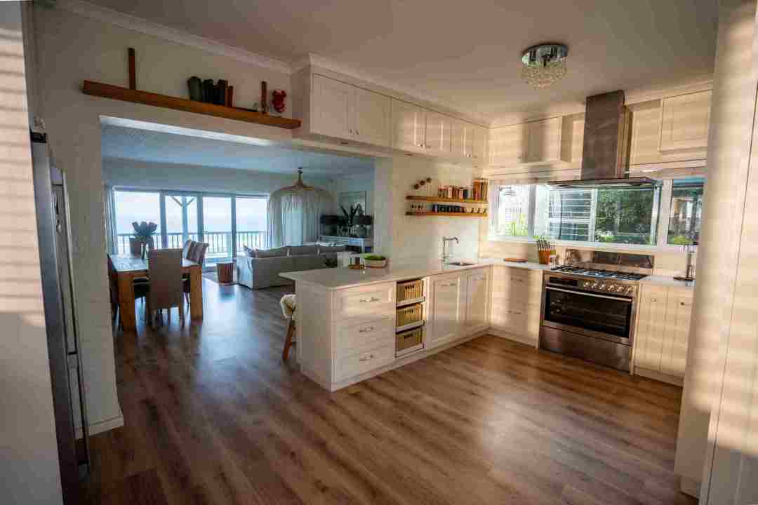 Scarborough-AirBnb-12-scaled_7_11zon