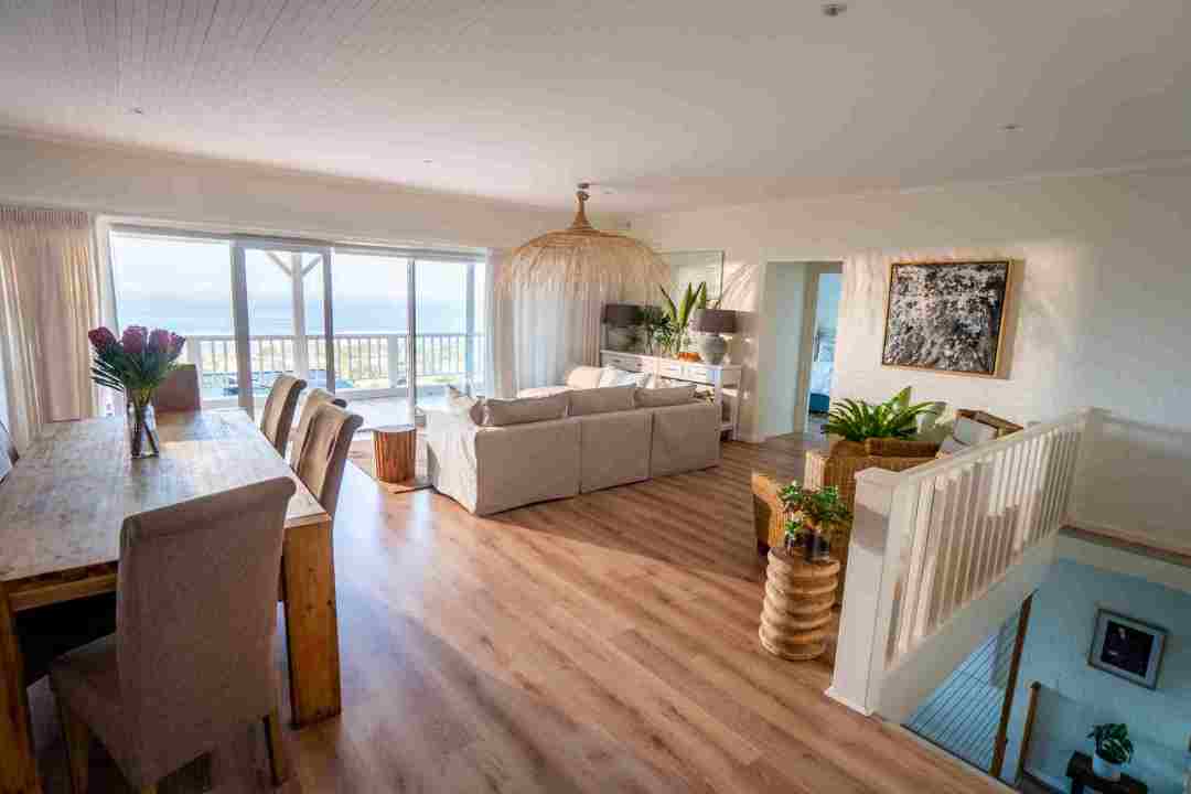 Scarborough-AirBnb-2-scaled_2_11zon