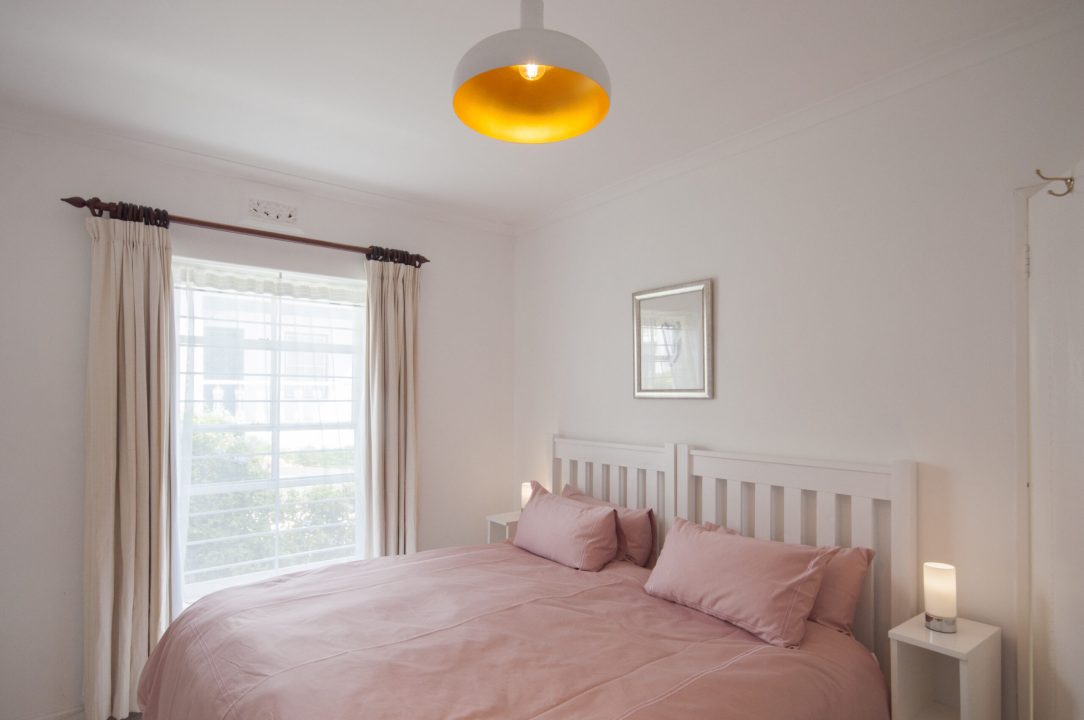 MRC_main-bedrrom-scaled