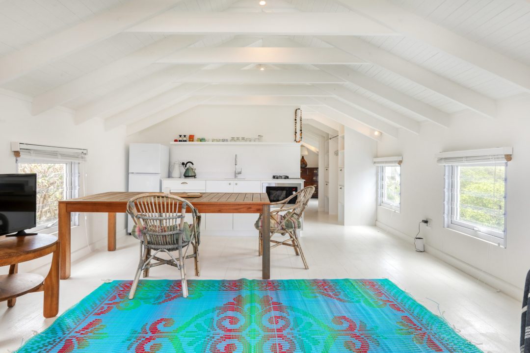 Flatlet_dining-2-scaled