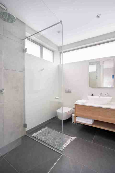 DSC01330-Edit-scaled_3_11zon