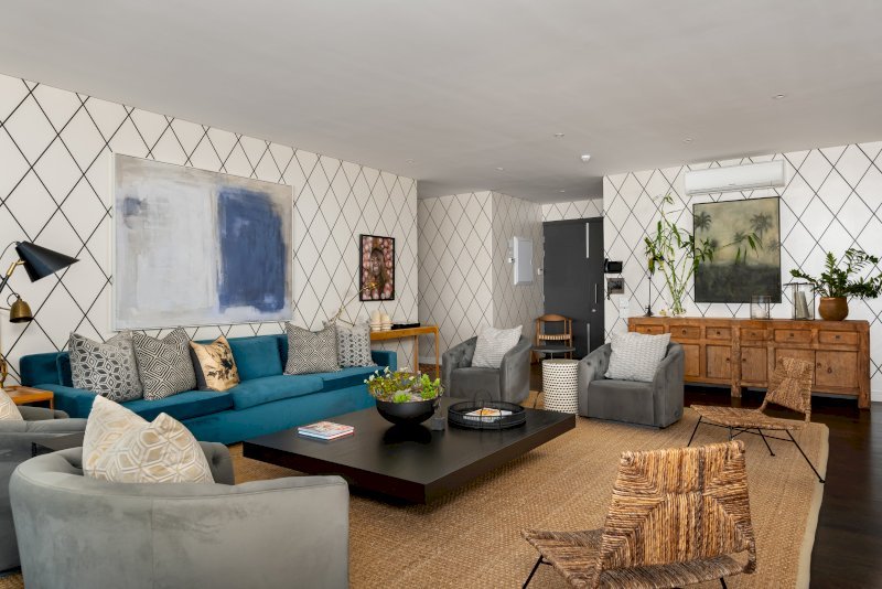 property_image3241694510174975-w800