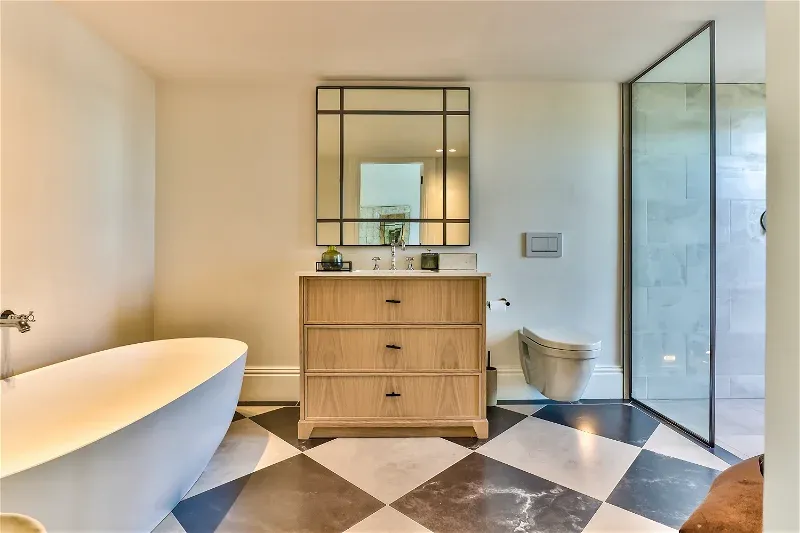 04-09exeter-507943295