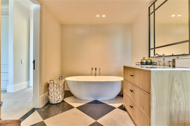 04-09exeter-513fb364e