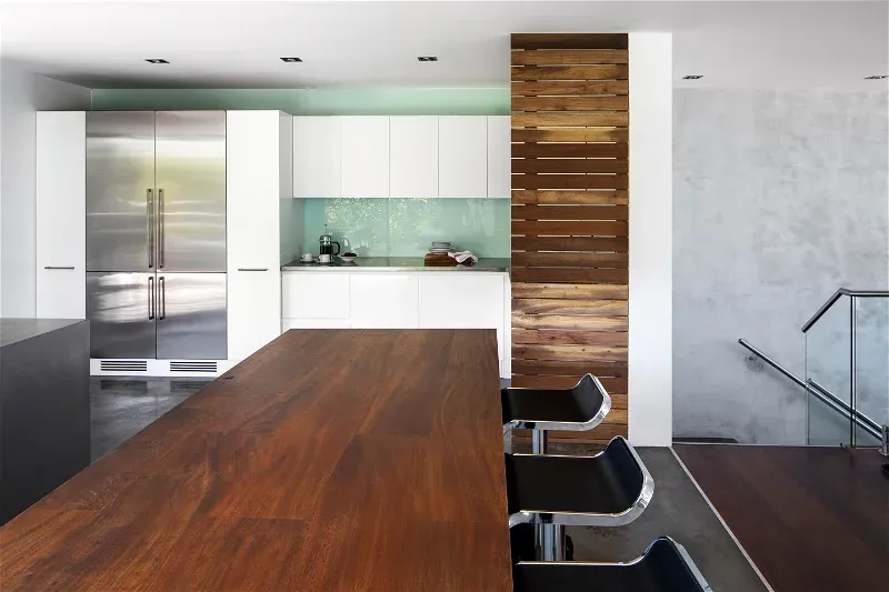 waterline_031e9f8393