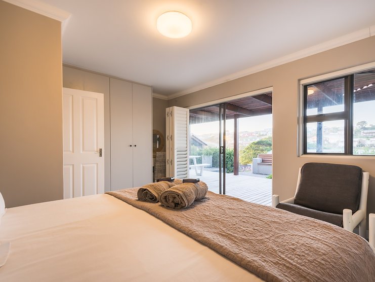 4b9fc8_b4da70addbcb4893b720e2d9a9240589mv2