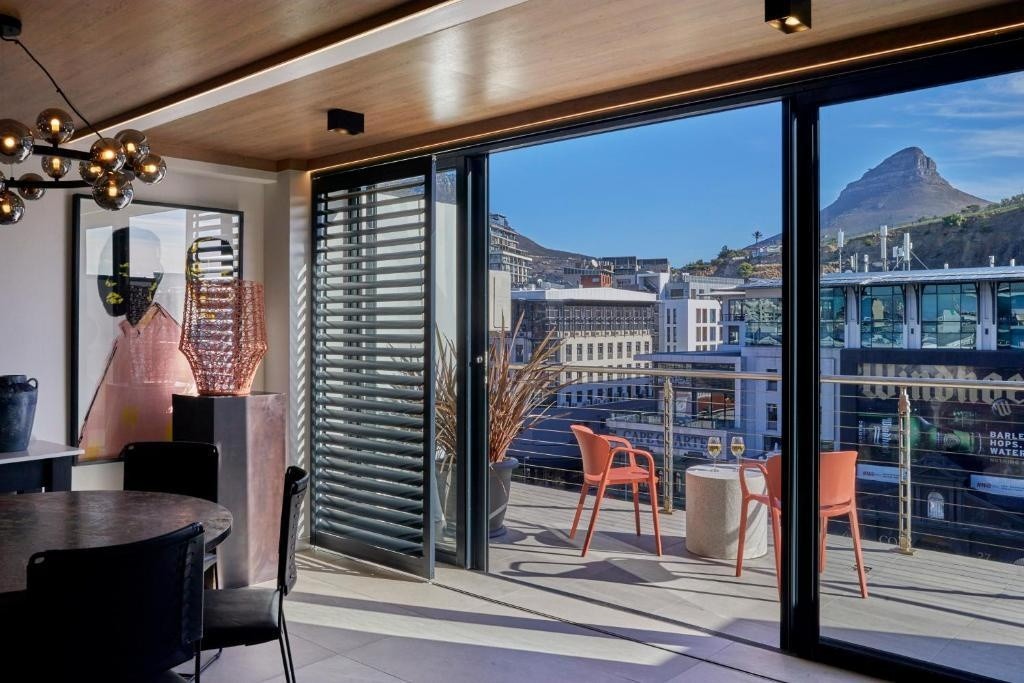 a02c5f50-1541-45ad-9d8c-b80f307f9f6d