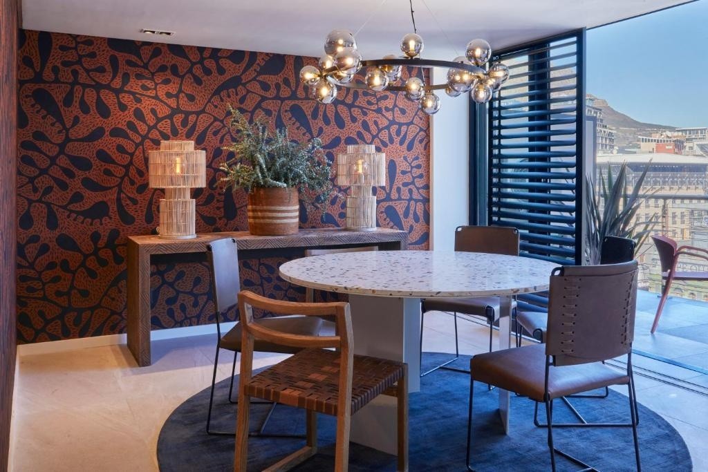 a02c5f50-49b7-4d41-8f71-68404d94699a