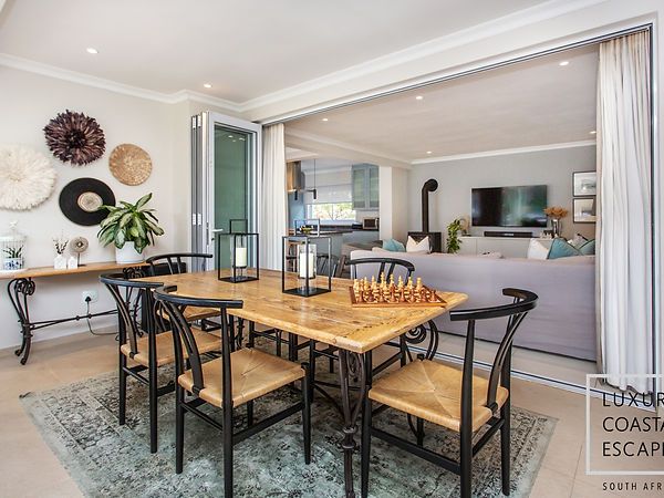 4b9fc8_20d1e92924ec464799d4f4228464c615mv2